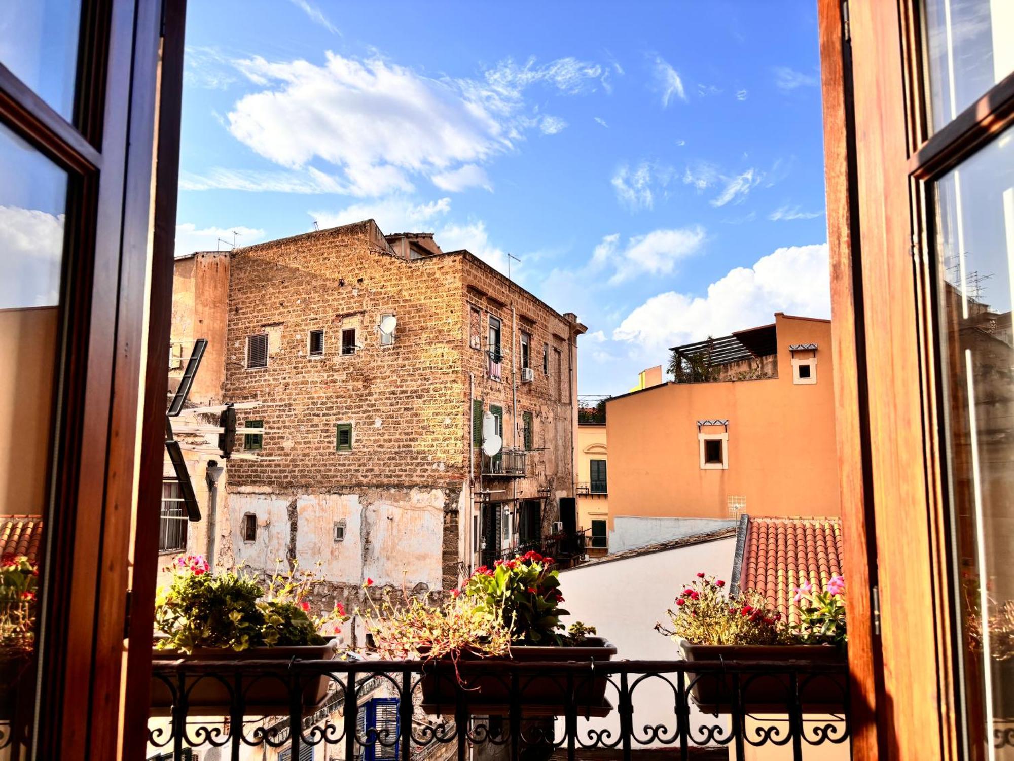 Casa Cassarelli In Centro Apartamento Palermo Exterior foto